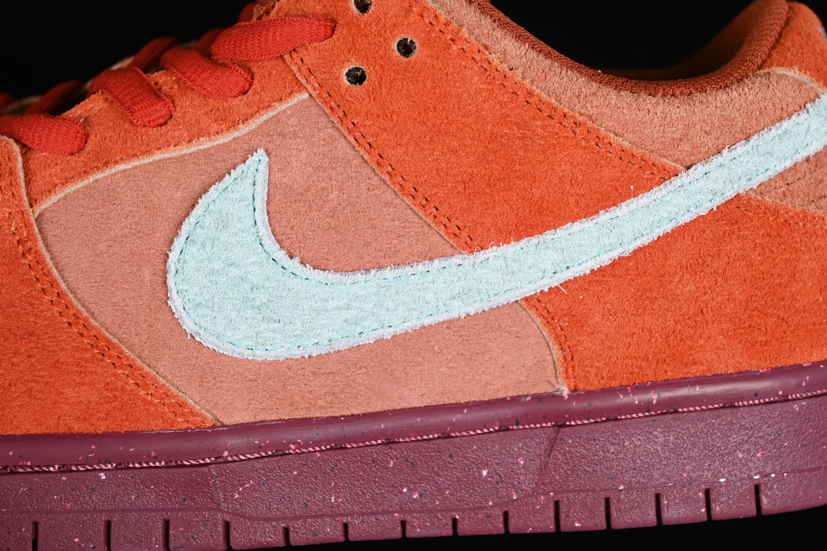 All Categories Nk SB Dunk Series Nk SB Dunk Low Low-top Sneakers Nk SB Dunk Low "Mystic Red" Burgundy Autumn and Winter SB Low-top Casual Sneakers DV5429-601